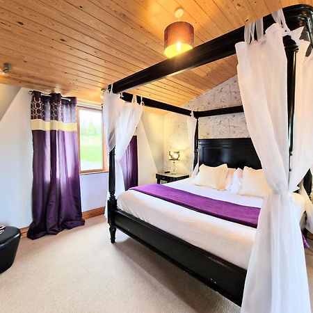 Villa Ochil 8 With Private Hot Tub - Fife - Loch Leven - Lomond Hills Kelty Exterior foto